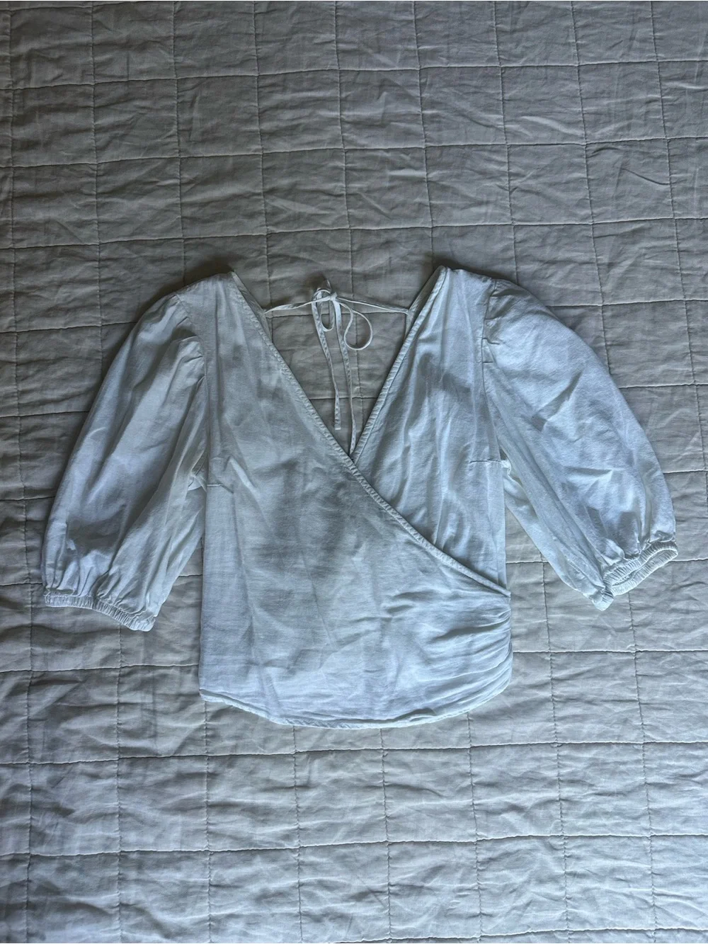 Abercrombie & Fitch soft white